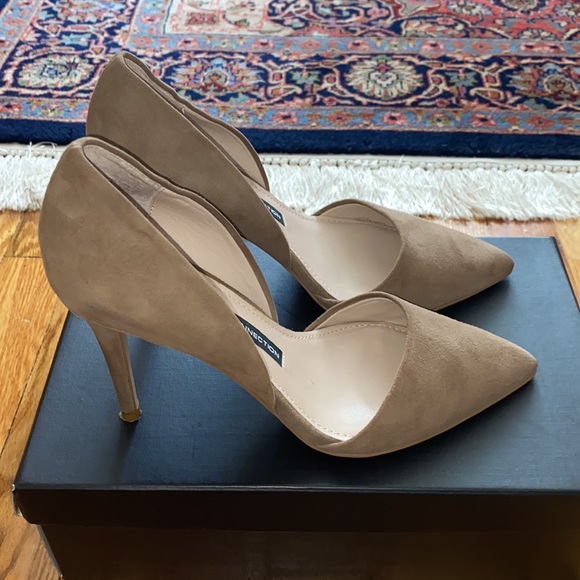 French Connection Suede Pointy Toe Pumps Size 7-7.5 - Picture 7 of 9